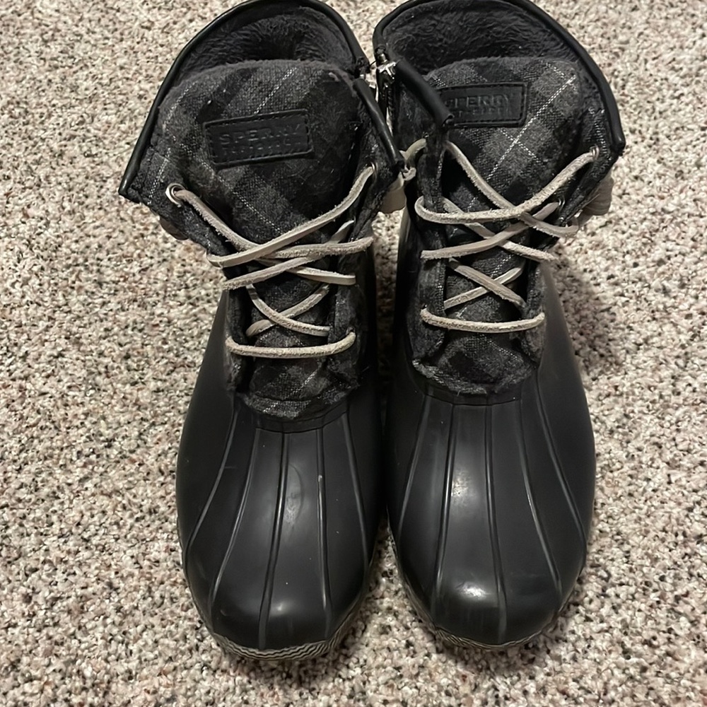 sperry boots